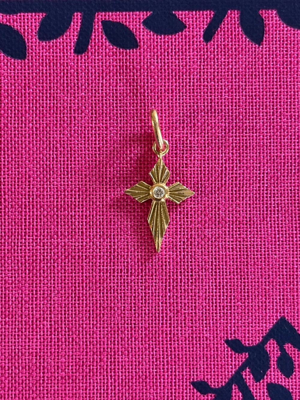 Gigi Clozeau Gold Croix Lumière 18KT Yellow Gold With Diamond Cross Charm
